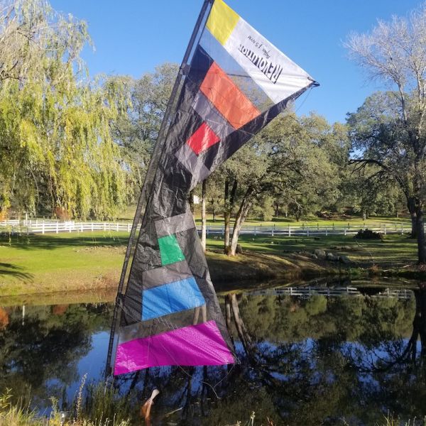 Revolution 1.5 New York Minute Black Rainbow Single Vent RTF